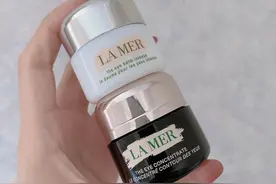 全球十大眼霜之首的LAMER海蓝之谜绿眼霜和白瓶眼霜有什么区别？图片