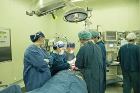 山东母子俩同圆造耳梦一期手术顺利完成图片