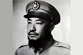 兰州战役后，彭德怀发现个怪事：马家军团长以上军官咋都不见了？图片