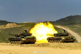 精准命中！感受“陆战之王”超强火力图片
