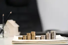 将400万存银行，年息可达12万元！有多少人能够达到这个水平？图片