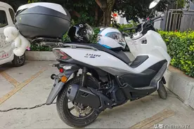 UHR150陪我漫步人生图片