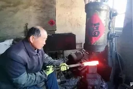 山东潍坊高密菜刀，传承数百年，手工锻打，千锤百炼出好刀图片