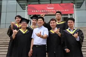 【辅导员微论坛】辅导员工作要做到“三聚焦”，从点滴小事做起，从日常细节抓起图片