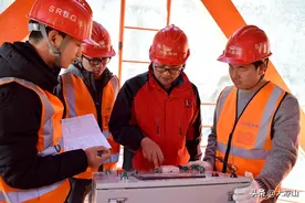 金阳河三峡连心桥：4年融一炉，15个专利撑起惊天大桥图片