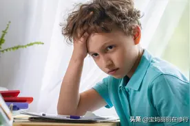 带出多位学霸，深受学生喜爱的优秀班主任：自己儿子却是一个学渣图片