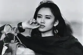 杨丽萍的“秃毛孔雀舞”，戳穿了多少以艺术为名的“流氓”事实？图片