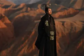 秦始皇嬴政为何要用“朕”自称，把“朕”字拆开，你就明白了图片