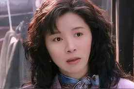 戏里又土又丑，戏外却是气质美女，她的淡泊名利让人敬佩！图片