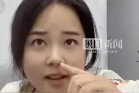 TFboys粉丝从残疾人手中买水不付钱，算是把粉圈本质展示清楚了图片
