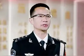 云南监狱基层党组织书记热议党的二十大图片