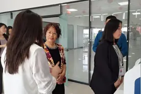 河北省妇联党组副书记一行赴万钍创业园调研图片