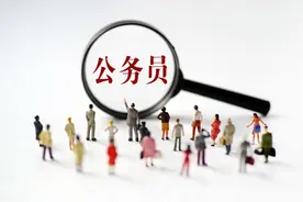 县高中校长是公务员吗？什么行政级别？待遇比照副处级图片