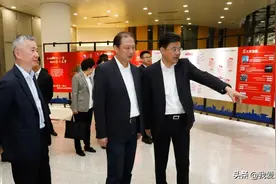 天津市副市长范少军到访上海建工图片