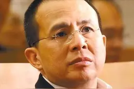 港口交易，李嘉诚说了未必作数，次子现身北京，释放什么信号图片