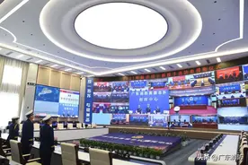 广东省消防救援总队举行新录用干部授予消防救援衔命令仪式图片