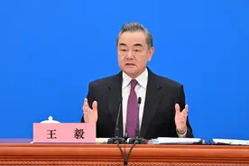 印太战略实质是什么？外长一语道破，美“五四三二”阵势围堵中国图片