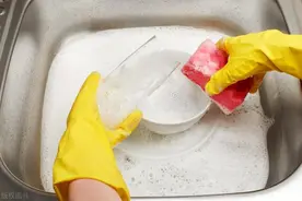 住家保姆每月休息几天图片