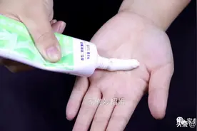 家里的胶水用完了，临时去买又来不及，教你自己做，简单又实用图片