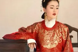 满族人忌吃狗肉，忌穿戴狗皮衣帽，为啥？图片