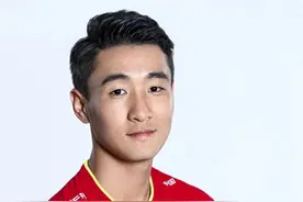 韦世豪中国足球青训残缺的产物图片