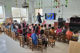 纸鸢增童趣 别样度春光——盐窝镇中心幼儿园大赵分园“风筝节”主题活动图片