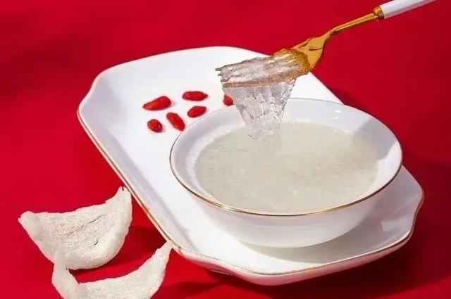 女性吃燕窝的最佳时间 2026年女人吃燕窝的最佳时间