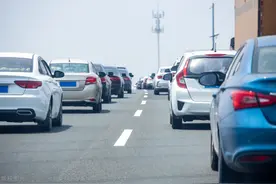 2023年清明节“高速免费通行”1天，4月5日，可提前上高速图片