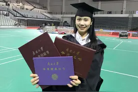 女博士入职西工大，美丽容貌让人羡慕，却因“双非”学历被质疑图片
