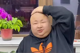 曝千万网红心脏病发昏迷不醒，妻子立即变卖家产，想再次卷款跑路图片