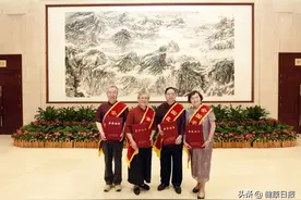 喜讯！湖北中医药大学凃晋文教授当选“国医大师”，孙国杰教授、姜惠中教授当选“全国名中医”图片