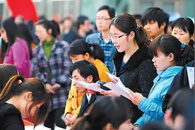 “奶头乐”正在蔓延，学生深陷其中还不改，最终只能自食恶果图片