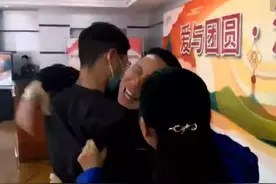 孙海洋父子认亲，孙卓一句“养父母对我很好”，引发网友们的担心图片