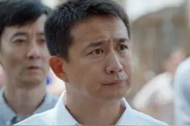 “书记干部”别尬演，面瘫、假发、装深沉，侮辱谁呢？图片