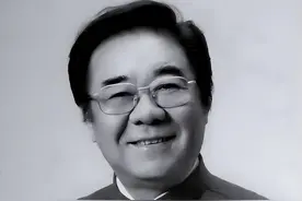 金铁霖的葬礼：儿子哭成泪人，妻子马秋华和前妻李谷一都未露面图片