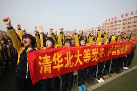 22年高考生真挺难，考试难度或“上涨”，想要考入心仪院校不容易图片