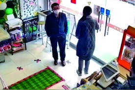 从“你等着”到上门扇人耳光，疫情照妖镜下的傲慢与任性图片