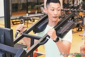 王嘉男“一跳封神”背后，深圳这里成为中国田径队福地图片