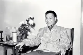 刘承司为了一块手表，驾机叛逃台湾得千两黄金，为何此后日子很惨图片