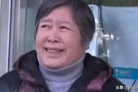 2013年，老人将1300万存银行，取钱时银行说：钱没了我们都被骗了图片