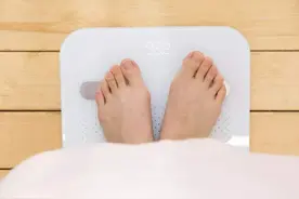 男性身高一米七，体重多少才标准？事关健康与脸面，不妨对照自查图片