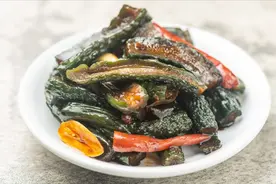 私藏20年的腌黄瓜配方，2小时就能吃，爽口嘎嘣脆，比吃肉还香图片