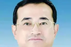 张涛辞去泰安市市长职务，李兰祥任泰安市代市长图片