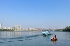 冬天的风吹啊吹，流浪的脚步把我带向哪里图片