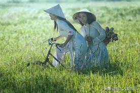 越南那些怪，见怪不要怪：房子一道缝，绿盔很高尚，奥黛更养眼图片