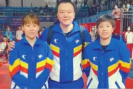 辽宁女子乒乓球队主教练赵龙：世乒赛后，期待“辽乒双姝”更上层楼图片