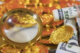 周末在家无聊，想出去玩，摸摸口袋，还是……图片