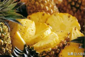 吃菠萝致满嘴出血！原来是它在搞鬼图片