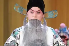 天津京剧团演《大探二》出现的失误实在罕见，竟有两位主演忘词图片