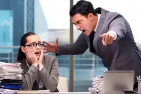 如果领导开始打压你，很可能是为了要提拔你图片